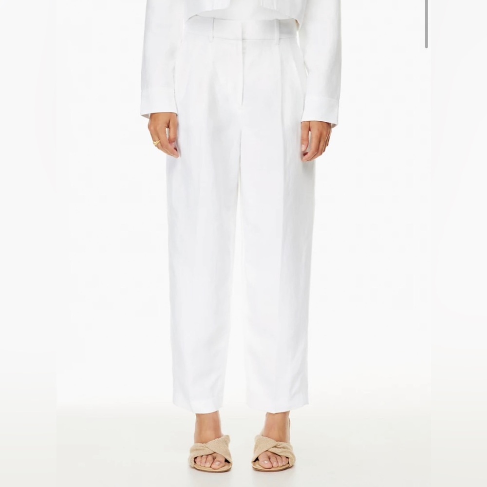 Aritzia Carrot Linen Pant Size 8 NEW with tags!